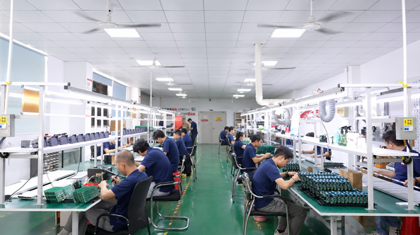 Shenzhen Jutai Comm Co., Ltd. 製造者の生産ライン